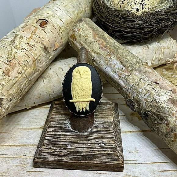 Owl White Black Cameo Brass Adjustable Ring Birds - Picture 3 of 8